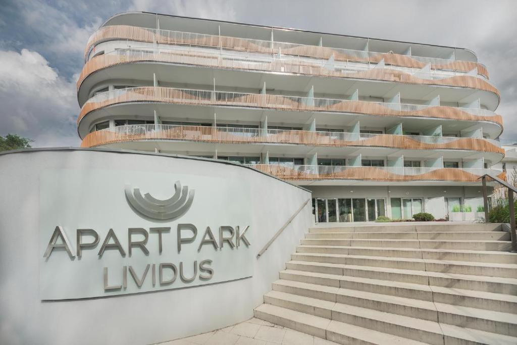 Golden Line Apartments Świnoujście Εξωτερικό φωτογραφία